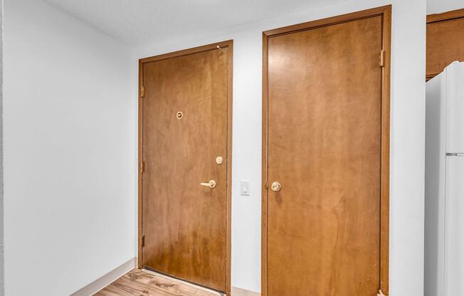 2 beds, 2 baths, 1,220 sqft, $2,300, Unit 1513