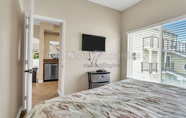 3 beds, 3 baths, 1,380 sqft, $5,995, Unit F