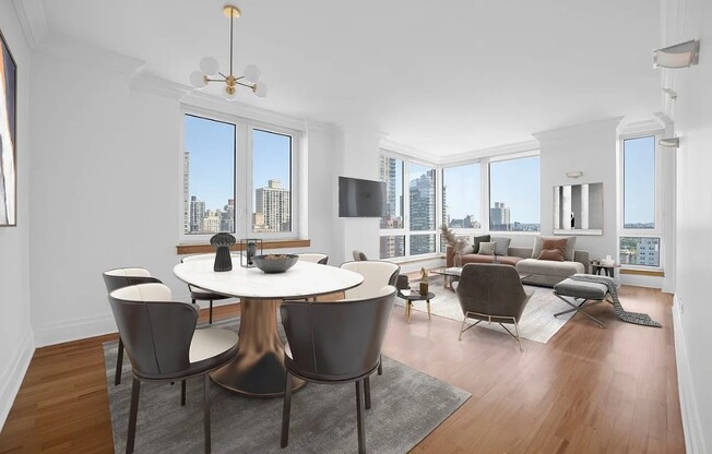300 E 77 ST