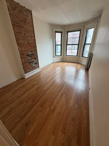 16 ISABELLA ST