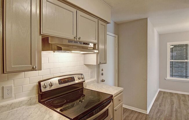 1947 Sean Dr - 4/Bed 2/Bath - $1,795/month