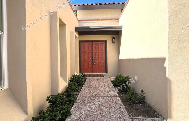 EXQUISITE 3 BEDROOM PATIO HOME IN PRIVATE ENCLAVE W GARDEN YARD AND COMM POOL