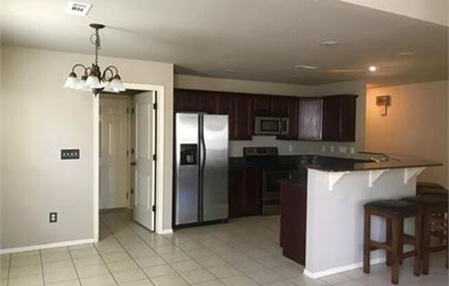 4 beds, 2 baths, $1,900