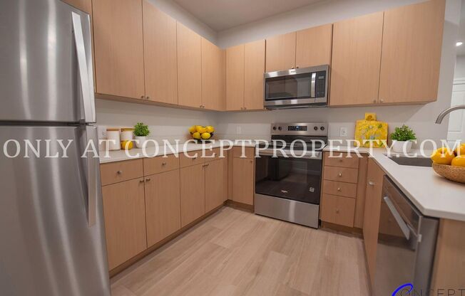 2 beds, 2 baths, 800 sqft, $2,299, Unit 1-208