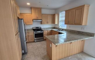 Spacious 3 Bedroom, newer home in South Sacramento