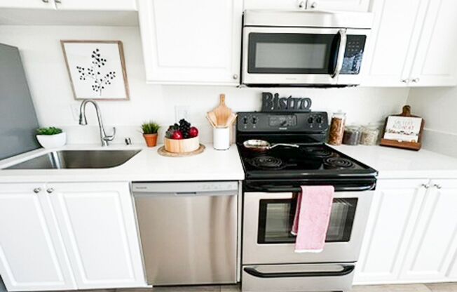 1 bed, 1 bath, 620 sqft, $1,995, Unit 0232