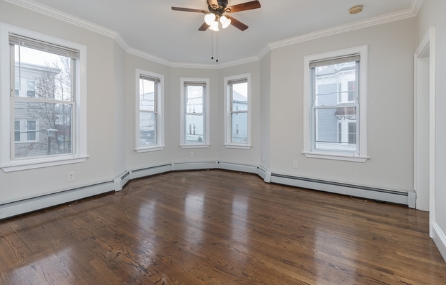 166 BOYLSTON ST