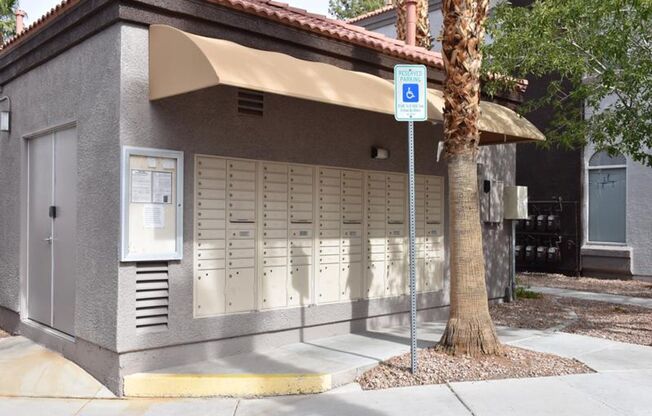 2 beds, 2 baths, $1,695