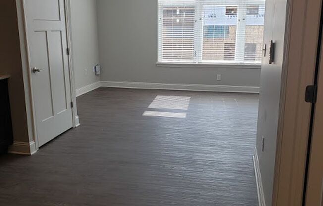 Studio, 1 bath, 621 sqft, $1,500, Unit 204