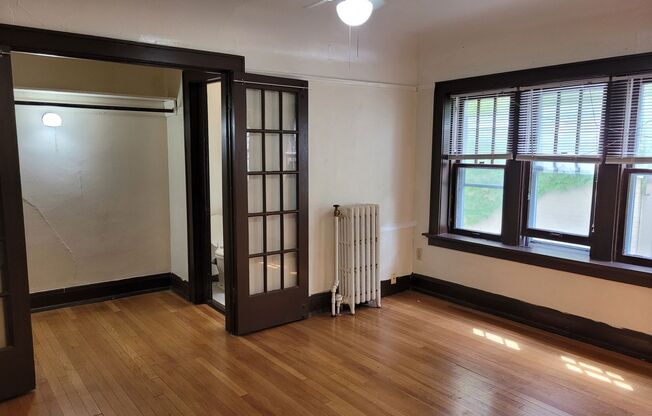 Studio, 1 bath, $795, Unit 207