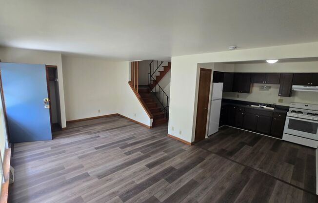 447 S. 86th St