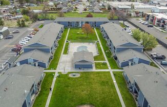 440 N Volland