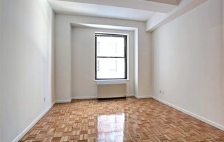 75 West St #8K