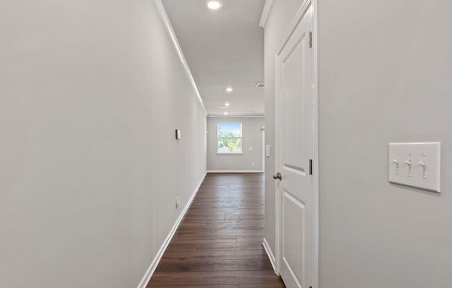 Modern 3-Bedroom Townhome with Luxury Finishes & Smart Features!