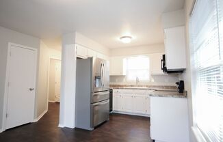 3 beds, 2 baths, 1,500 sqft, $1,800, Unit Belmont 1624