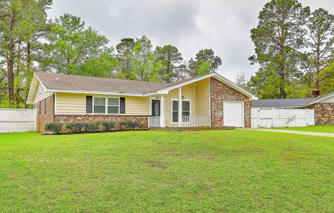 Gorgeous Family Home in Summerville!