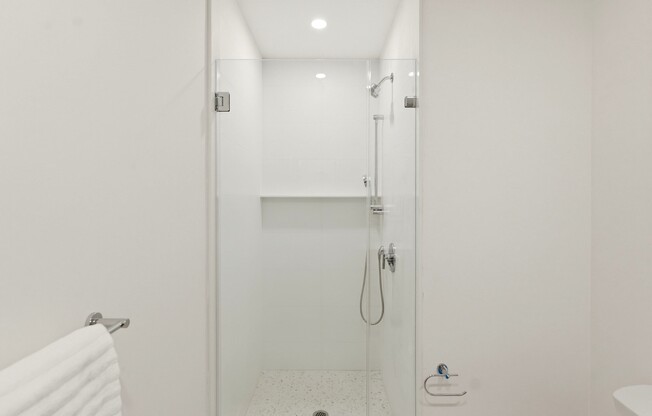3 beds, 3.5 baths, 2,829 sqft, $7,500, Unit 3