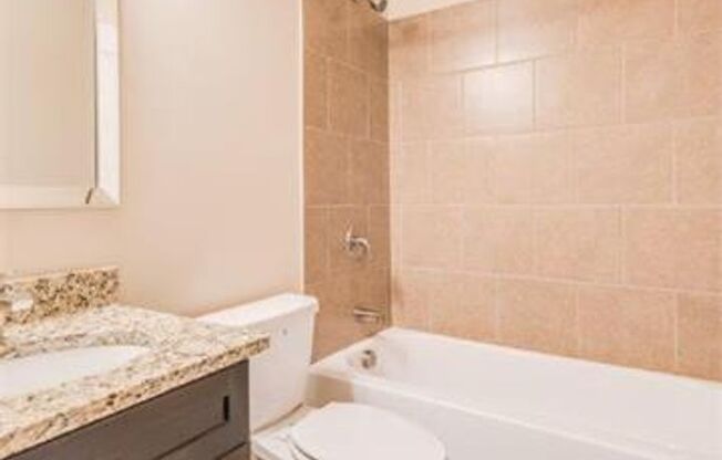 2 beds, 1 bath, 825 sqft, $1,125, Unit D-07