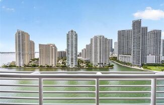 2 beds, 2 baths, $4,000, Unit # 2219