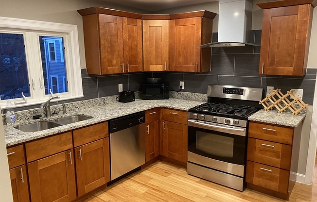 108 7 ST