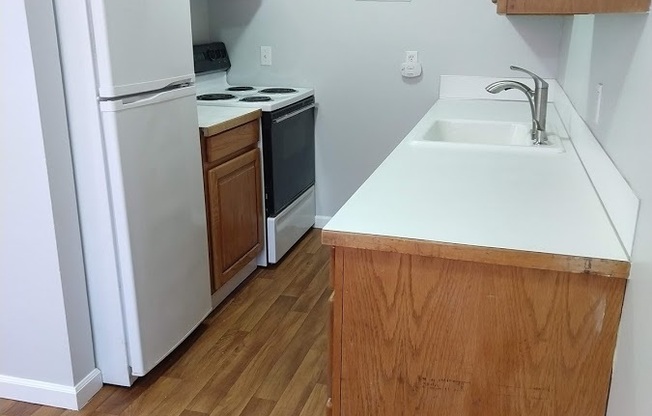 1 bed, 1 bath, 710 sqft, $1,795, Unit 09