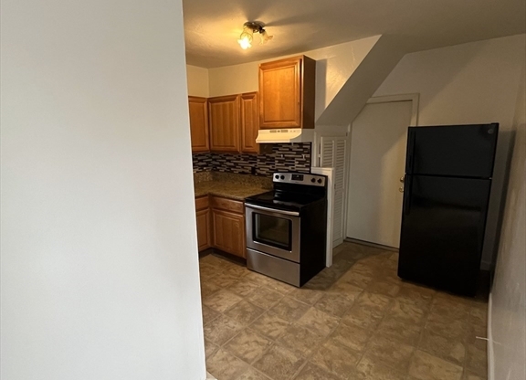 1 bed, 1 bath, $1,875, Unit 4