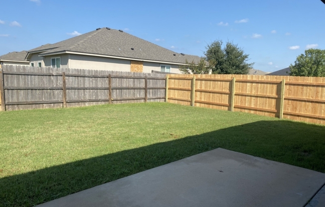 3 beds, 2 baths, 1,418 sqft, $1,815