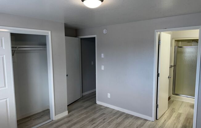 1 bed, 1 bath, 564 sqft, $1,095, Unit 2420-10