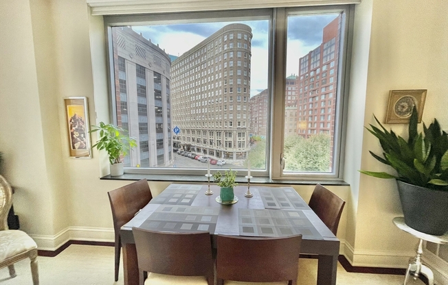 1 bed, 1.5 baths, 944 sqft, $5,000, Unit 4A