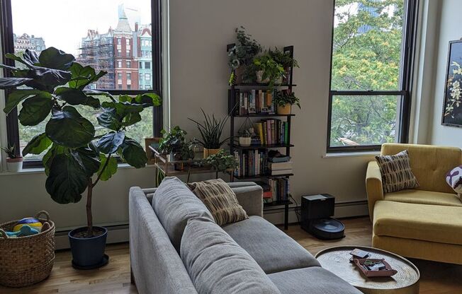 2 beds, 2 baths, $3,780, Unit 4A