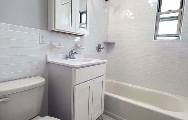1004 - OM-1004 Bergenline Avenue LLC