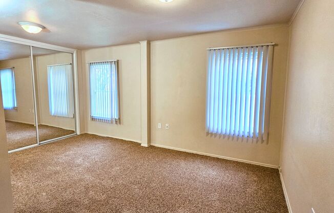 1 bed, 1 bath, 584 sqft, $995, Unit 4