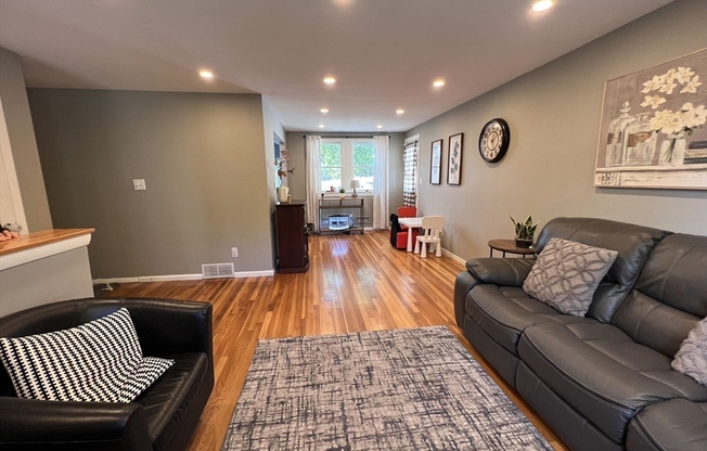 35 HARDING AVE