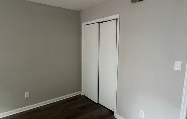 1 Bedroom 1 bathroom
