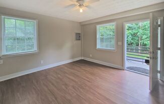 1 bed, 1 bath, $1,000, Unit 101 Sunset #5
