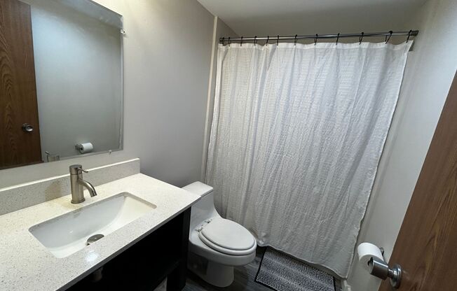 Studio, 1 bath, 500 sqft, $775, Unit D409 - Studio