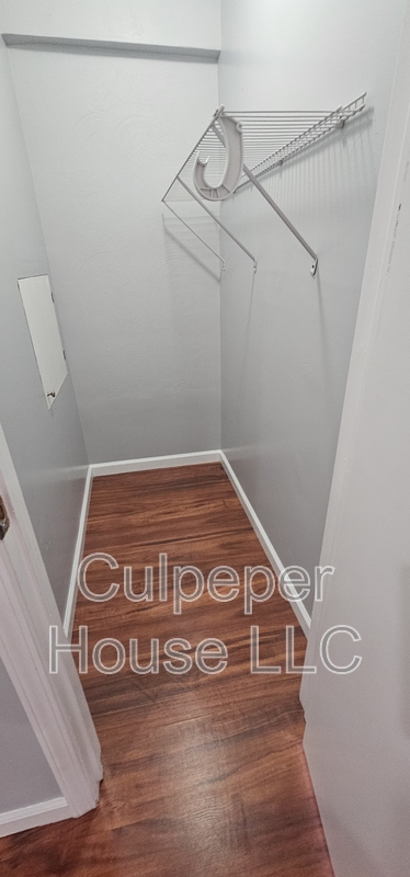 2854 W SYLVANIA