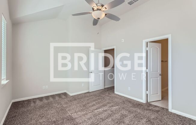 3 beds, 2 baths, 1,236 sqft, $2,250, Unit Unit 14