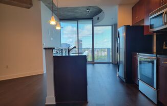 1 bed, 1 bath, $1,995