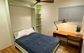 141 WATERGLEN CIR