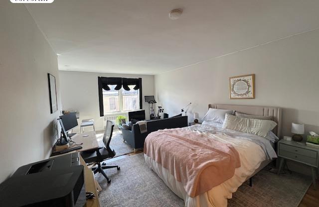 220 BERKELEY PL