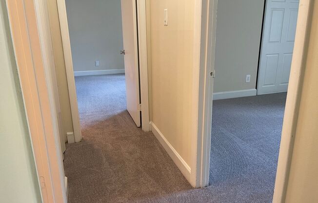 2 beds, 2 baths, 1,000 sqft, $2,175, Unit 14213 #202