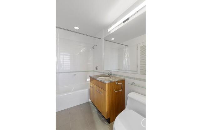 2 beds, 2 baths, 1,150 sqft, $8,000, Unit 44-B