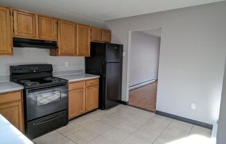 2 beds, 1.5 baths, 960 sqft, $1,625, Unit C04