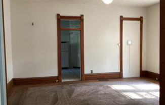 1 bed, 1 bath, $1,050, Unit Unit #2