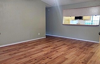 2204 HOMECRAFT LN