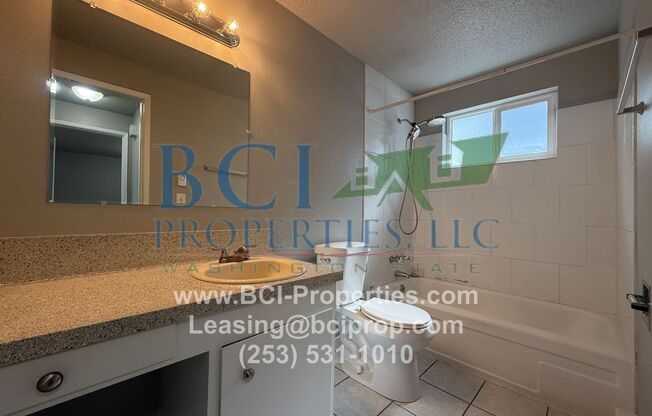 SPANAWAY COURTYARD**126