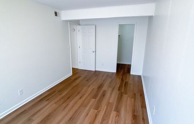 2 beds, 1 bath, 747 sqft, $789, Unit Unit 30