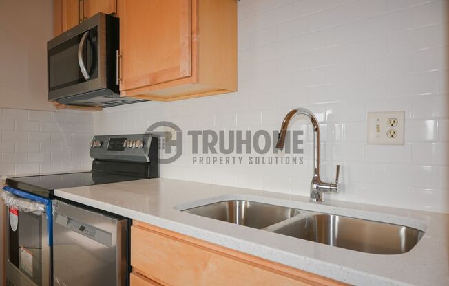 Park Towers-501 7th St. S.