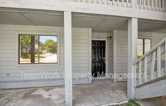 8483 YADKIN CIR